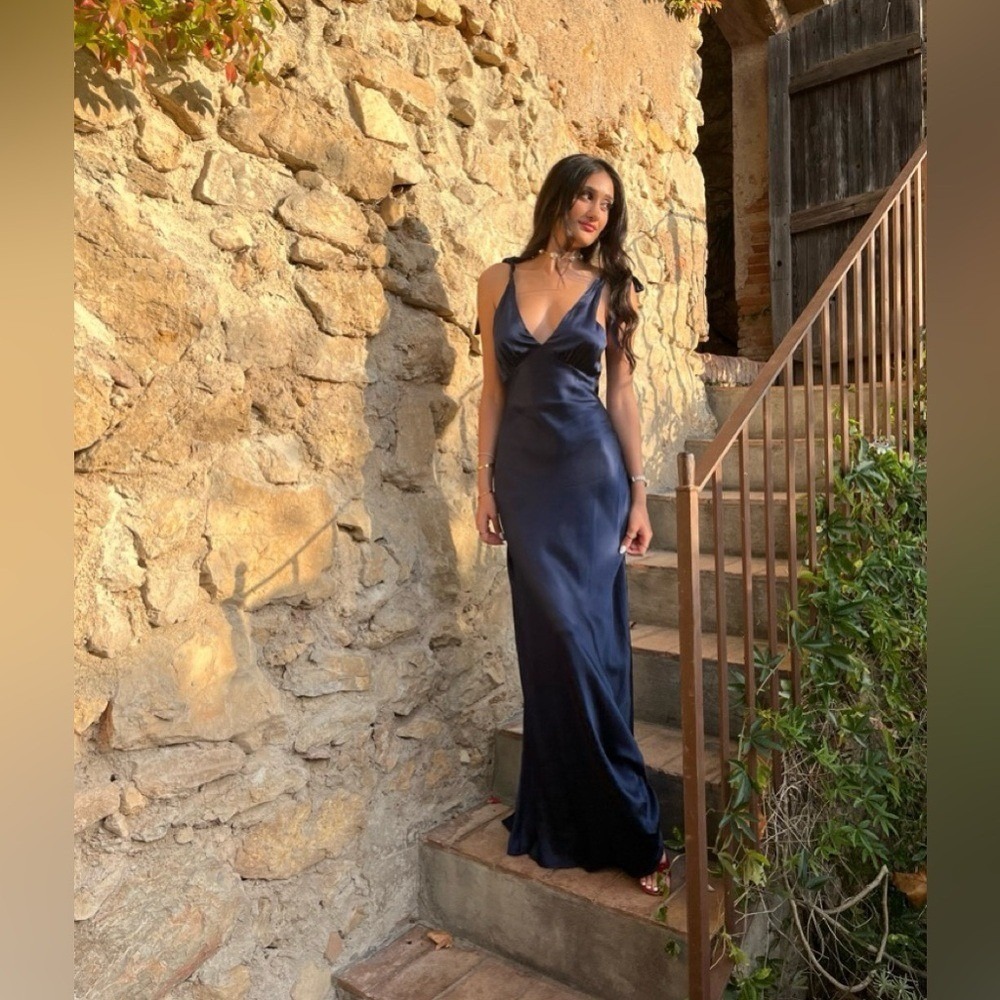 NEW NWT Reformation Pernille Navy Blue Maxi Dress